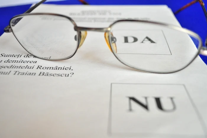 Referendumul va fi declarat invalid din cauza numărului mic de români care s-au dus la vot FOTO: Mediafax
