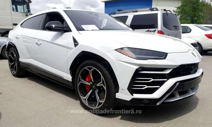 Lamborghini Urus foto: Poliţia de frontieră