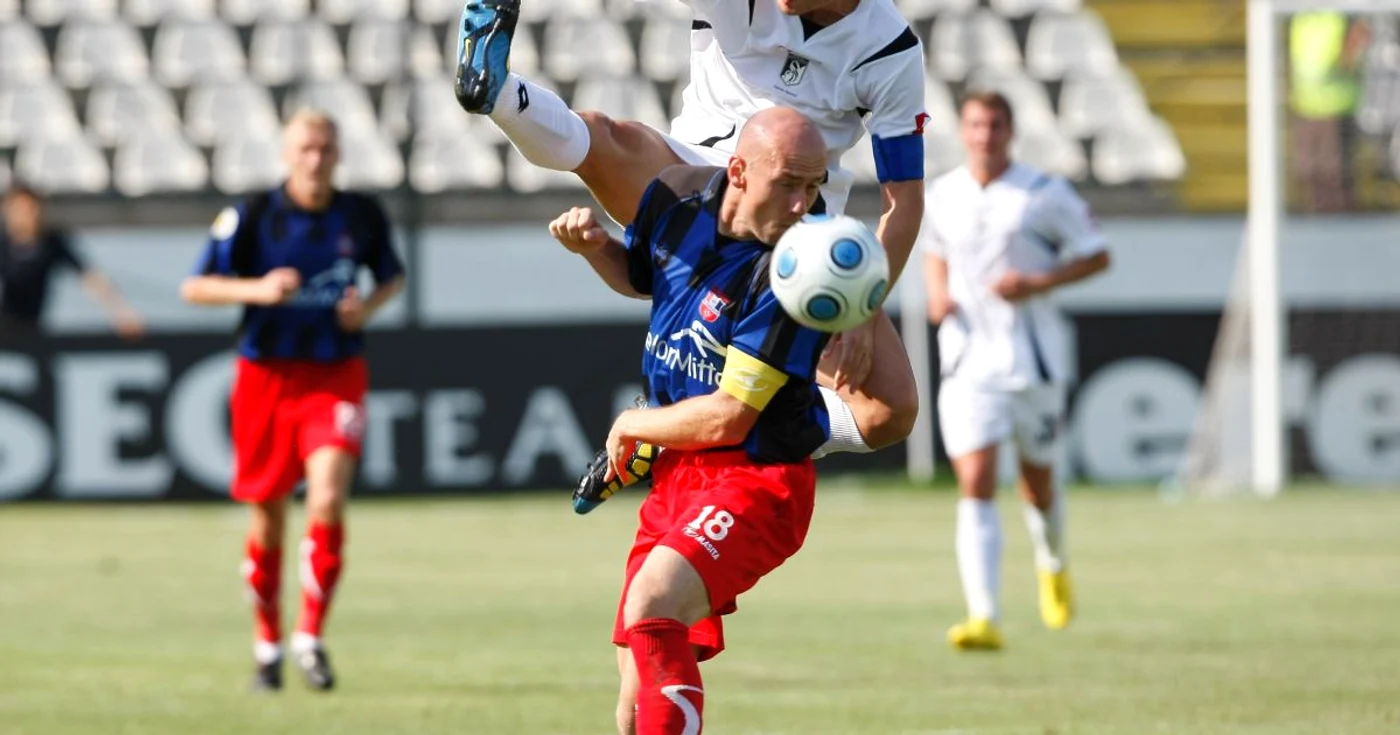 Oţelul este acum la cinci puncte de FC Timişoara. Foto: Adevărul