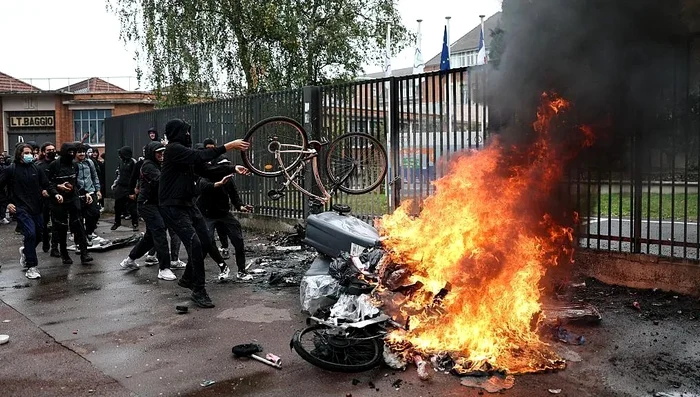 franta proteste elevi jpg