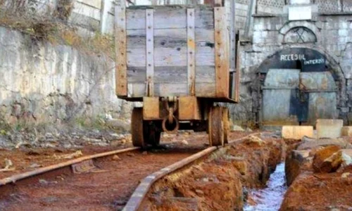 Cârciumile care stricau în anii '40 viaţa muncitorilor de la uzina care prelucra minereul de la Roşia Montană jpeg