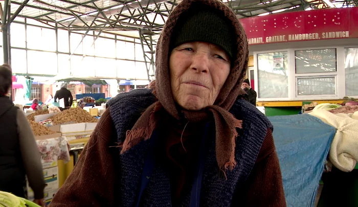 Jenica Crăciun are 80 de ani dar muncește ca-n tinerețe. FOTO I. Bunilă