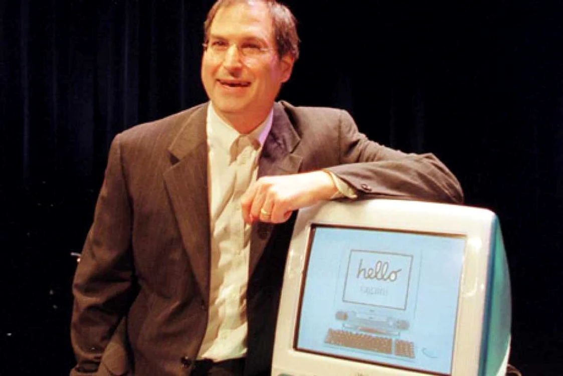 Viaţa lui Steve Jobs în imagini