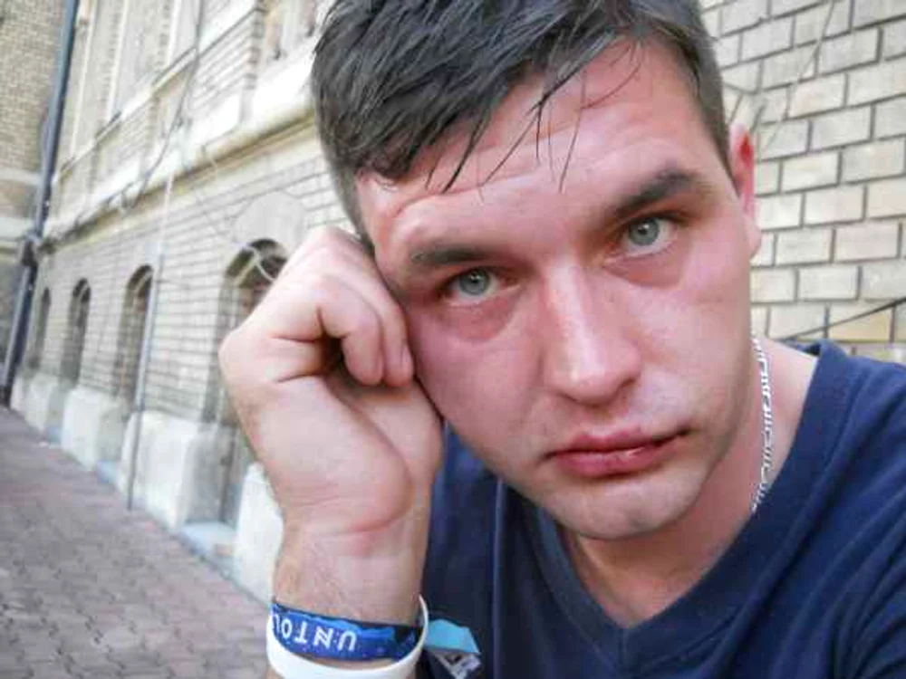 Tânărul se pare că era în stare avansată de ebrietate