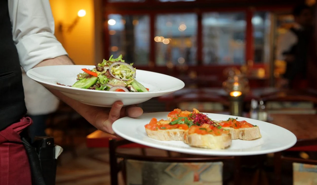 Clienții restaurantelor de lux trebuie să respecte anumite etichete FOTO: Arhivă