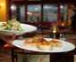 O firmă din America le oferă angajaţilor un prânz la un restaurant de lux  jpeg
