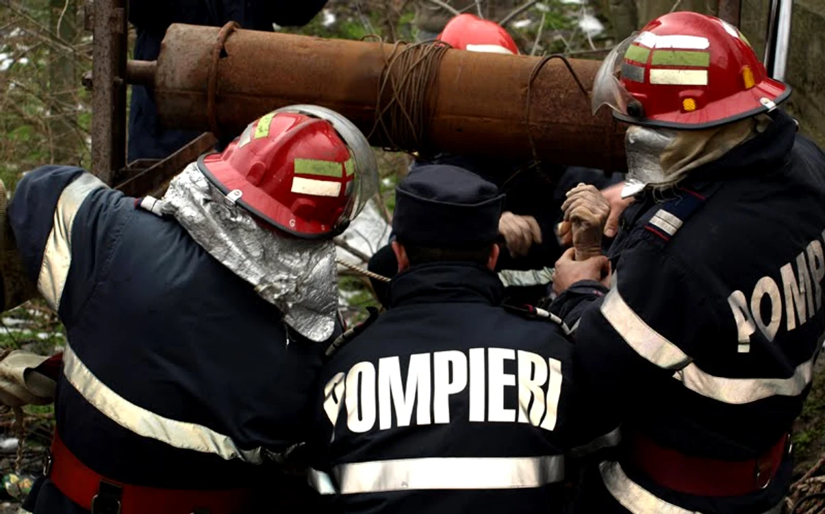Din fericire, copilul a fost salvat de pompieri