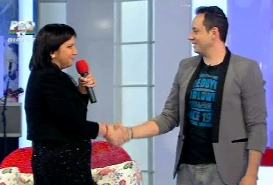 
    Cătălin Măruţă, păcălit de Carmen Şerban (Foto: Captură video Pro TV)  
