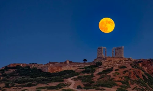 luna plina august grecia jpg