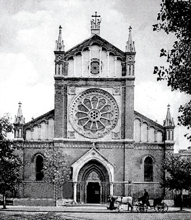 Catedrala romano-catolică „Sfântul Iosif”, la începutul secolului XX