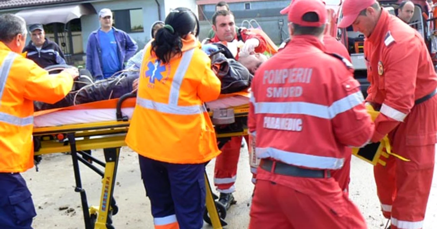 Bărbatul a fost readus la viață de salvatori doar după efectuarea manevrelor de resuscitare