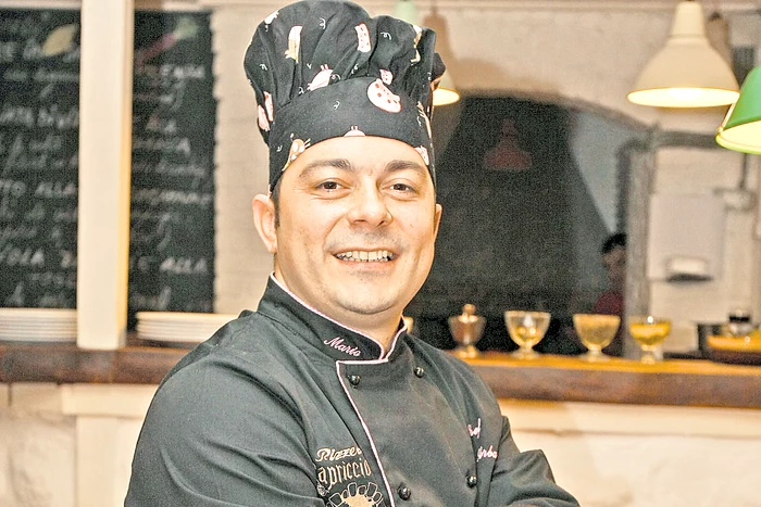 
    Chef Florin Şerban îţi dezvăluie trucurile de preparare a 4 reţete    