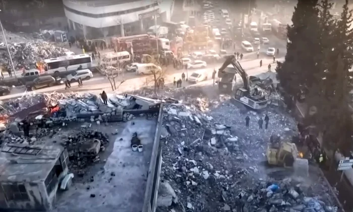Bilanţul cutremurelor din Turcia şi Siria a trecut de 17.000 de morţi (foto: captură video BBC)