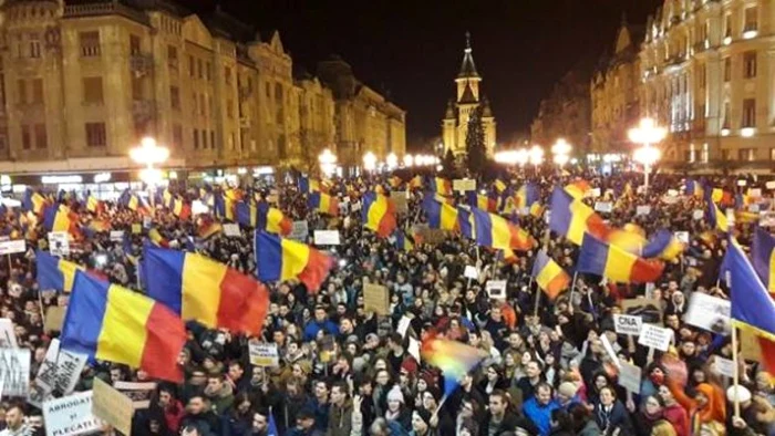 Zeci de mii de timişoreni au protestat în iarna acestui an