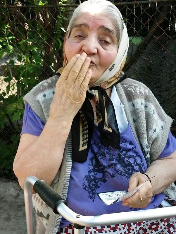    Cunoscuta actriță acceptă cu greu faptul că mama sa nu mai este lângă ea