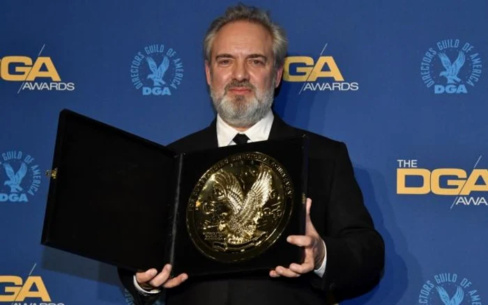 Regizorul Sam Mendes câştigă trofeul DGA pentru a doua oară FOTO Guliver/Getty Images