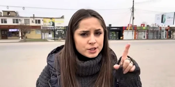 vloggerita Corina in Gagauzia foto captura video jpg