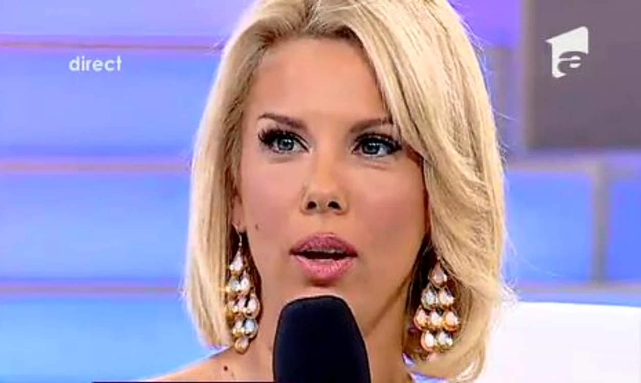 Alina are împreună cu Jorje o fetiţă de trei ani, Karina