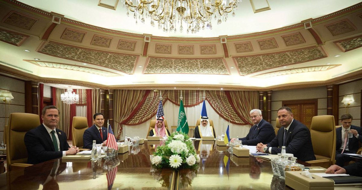 Negocieri critice între SUA și Ucraina în Arabia Saudită după atacul asupra Moscovei