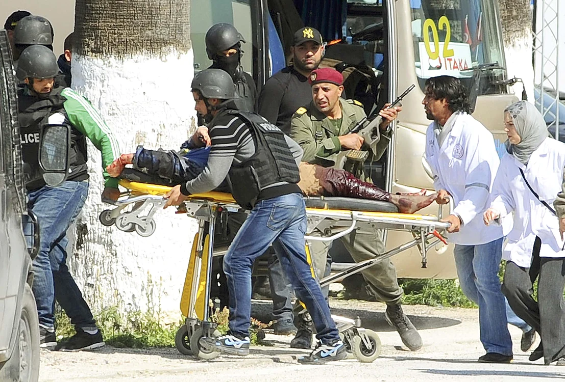 
    Intrarea în  restaurantul  groazeiFoto: AP/ Twitter  