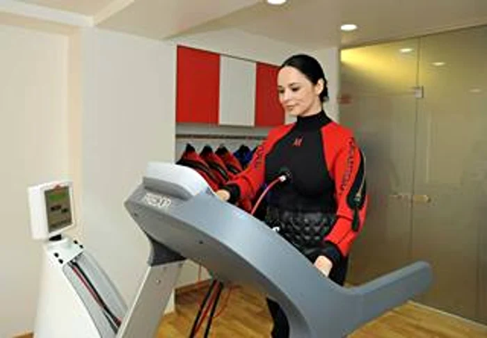 Andreea Marin slăbeşte la o clinică din Bucureşti