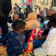 paris persoane fara adapost jpeg