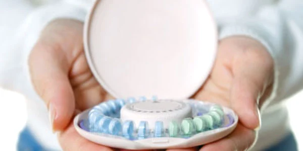 Contraceptivele modifică gusturile femeilor la bărbaţi