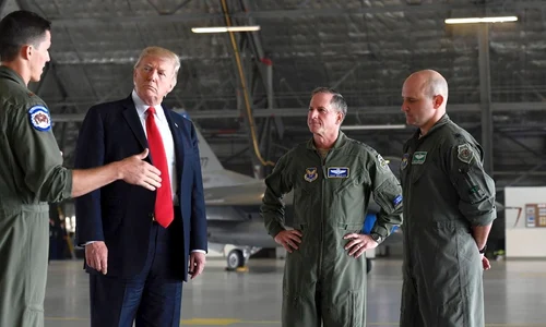 Donald Trump a ordonat înființarea unei armate spațiale   jpeg