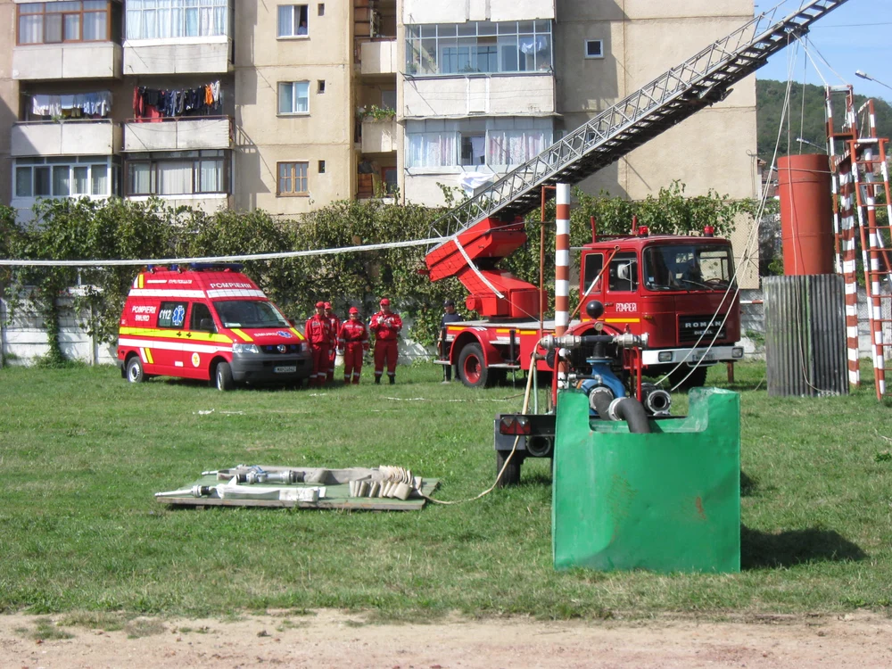 Exerciţii demonstrative de Ziua Protecţiei Civile