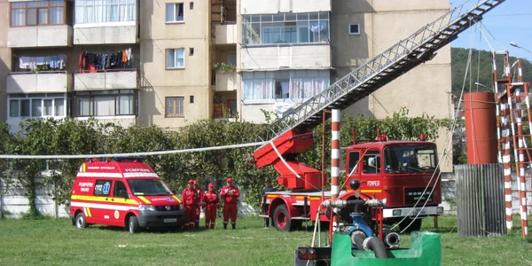 Exerciţii demonstrative de Ziua Protecţiei Civile