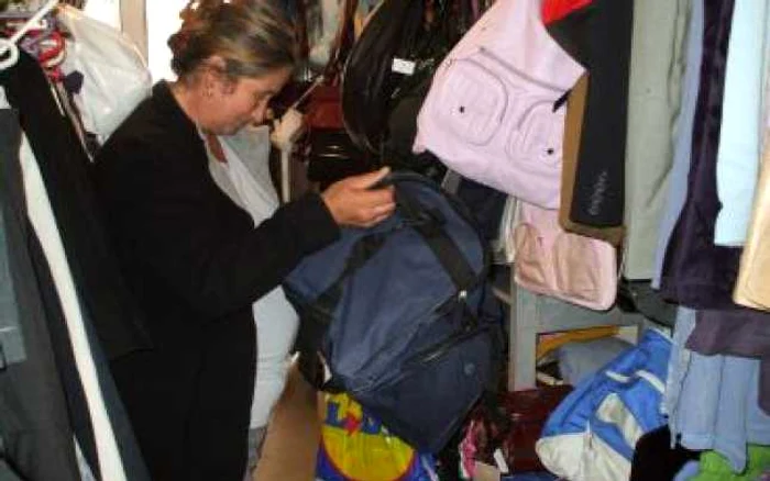 Alba Iulia: Shopping de criză la second-hand