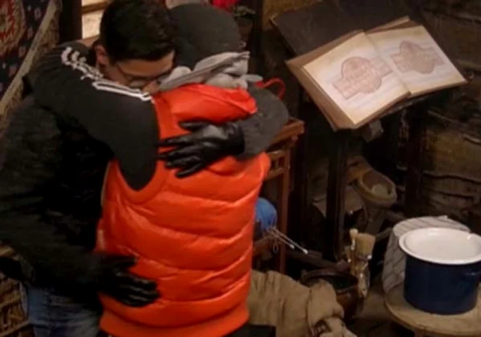 Ferma Vedetelor: Augustin Viziru a început să plângă când şi-a văzut fratele intrând pe uşă