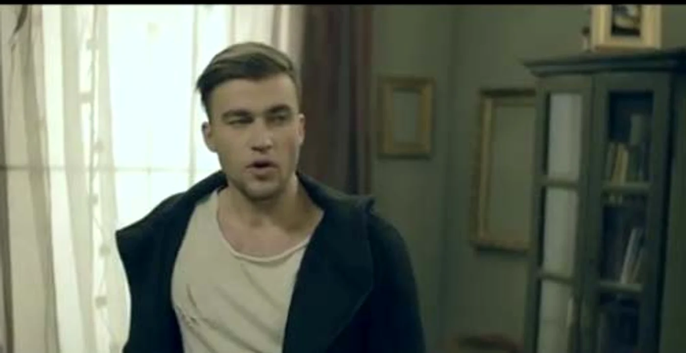 
    Solistul trupei, fără mască?foto: captură video  