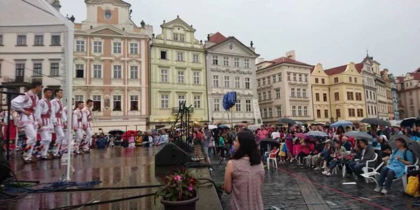 calus la praga  - foto valeru ciurea