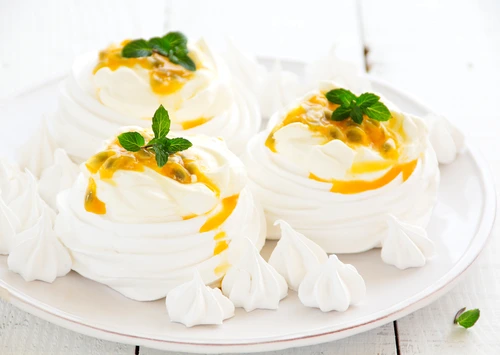 1 pavlova fructul pasiunii shutterstock 244162267 jpg jpeg