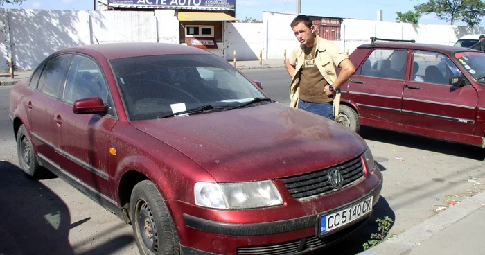 Preţul mic al maşinilor cu numere bulgăreşti ar putea atrage în capcană cumpărătorii neinformaţi Foto Marius Mototolea