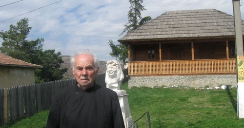 Nicolae Diaconescu a cunoscut-o îndeaproape pe Maria Lătăreţu