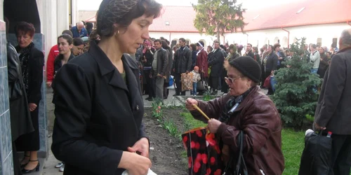 La Manastirea Ghighiu au fost prezente, astazi, peste 6000 de persoane