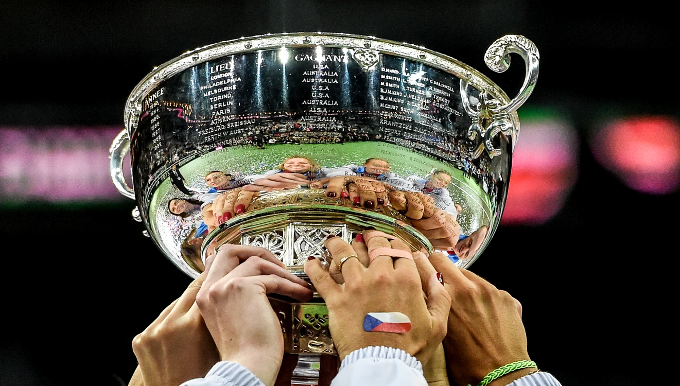 
    Trofeul poartă numele jucătoarei americane care a inițiat procesul de apariție a WTAFoto: EPA-EFE  