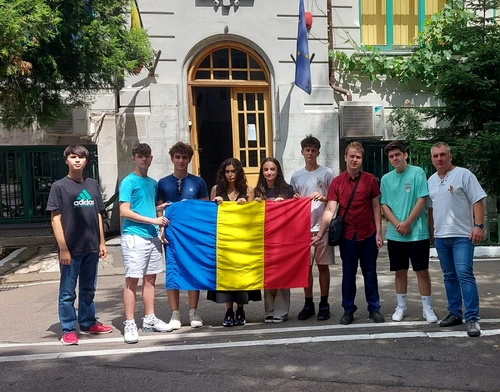 Piteşteanul cu două medalii la Olimpiada Europeană de Geografie, în condiţiile în care a avut de dat şi evaluarea naţională
