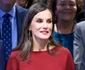 Regina Letizia, apariție în roșu înainte de Crăciun