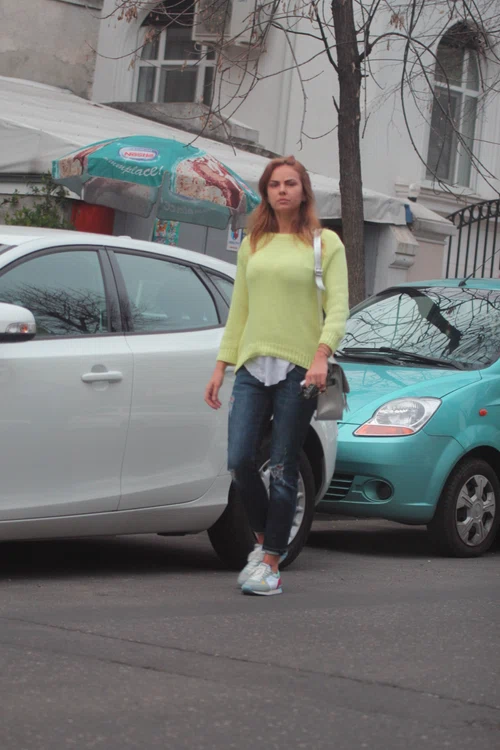 Roxana Ionescu e departe de imaginea strălucitoare de la Tv