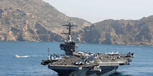 USS George H.W. Bush FOTO Wikimedia