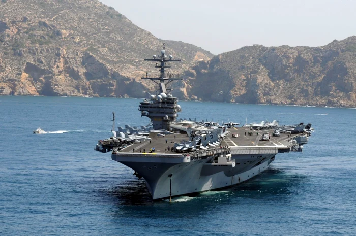 USS George H.W. Bush FOTO Wikimedia