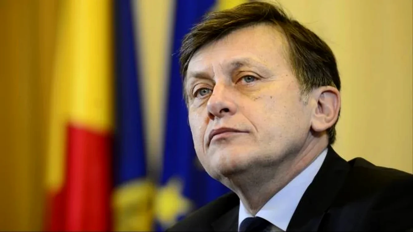 Crin Antonescu, candidatul Coaliției la alegerile prezidențiale FOTO; Adevărul
