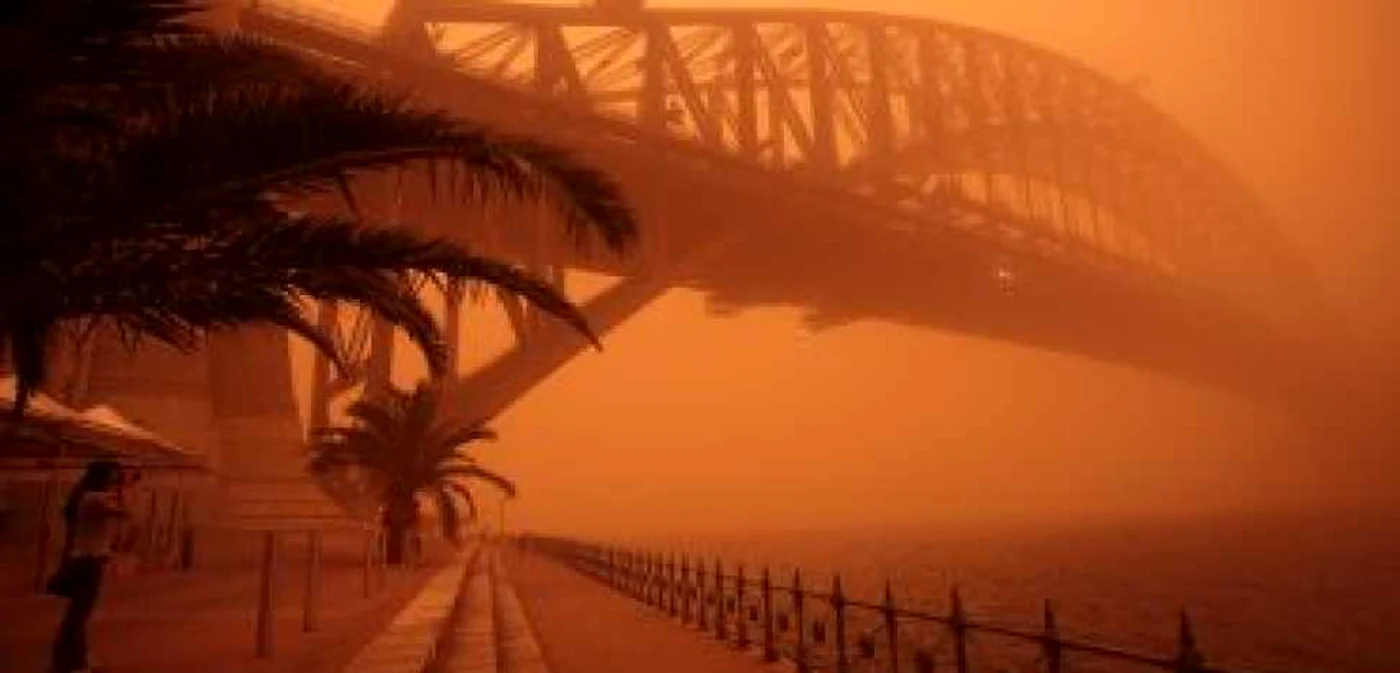VIDEO -FOTO Australia, afectată de o furtună de nisip, incendii şi ploi abundente