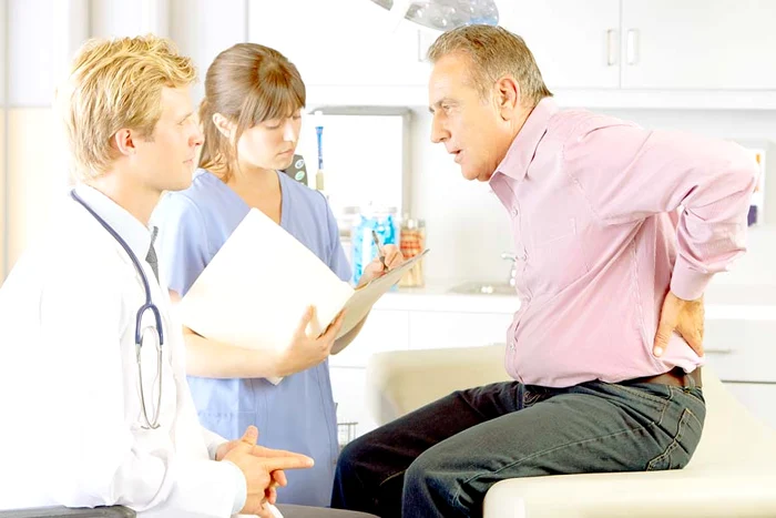 
    La consultaţiile din cabinetul  medicului specialist vor  avea prioritate cazurile  grave semiurgente  