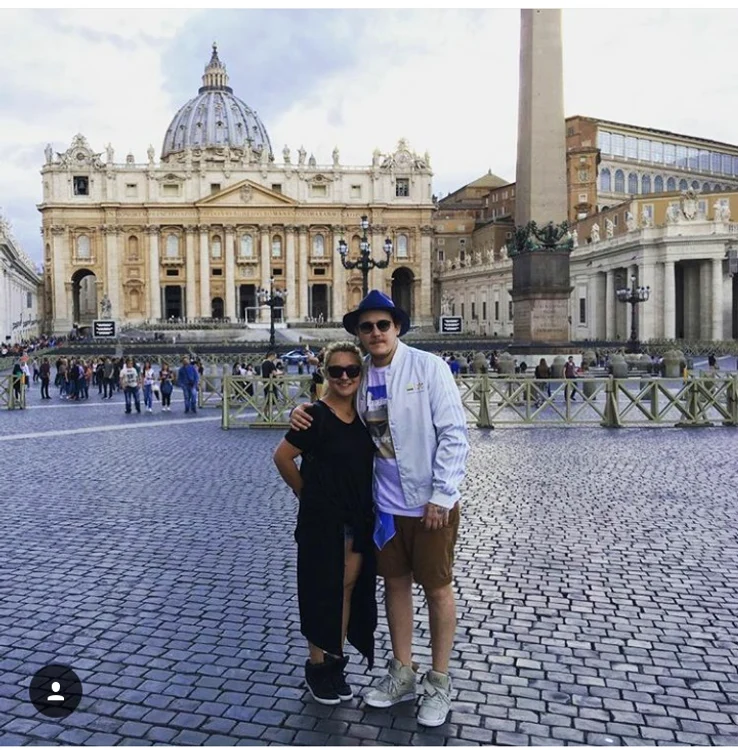 Cântărețul și soția lui, Simina s-au relaxat la Roma