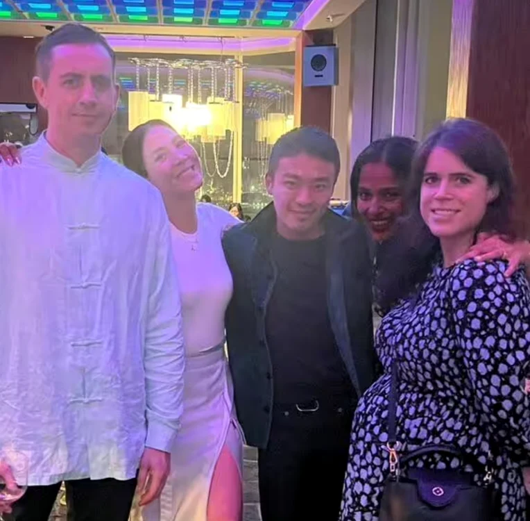 Eugenie în Hong Kong PNG