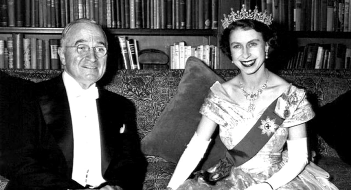 Elisabeta, pe atunci încă prințesă moștenitoare, l-a întâlnit pe Harry Truman în noiembrie 1951.